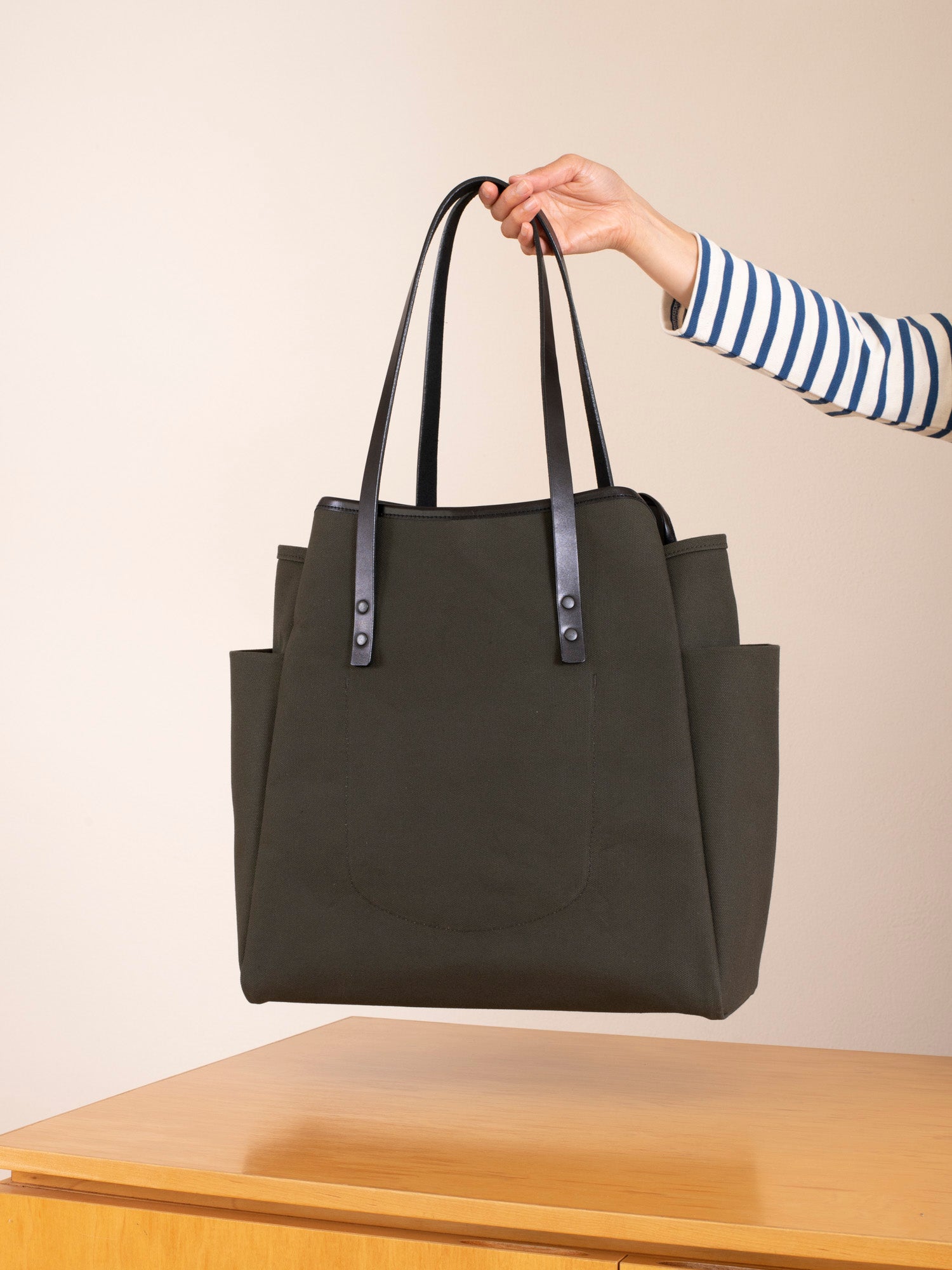 ショッパー - オリーブ & ブラック