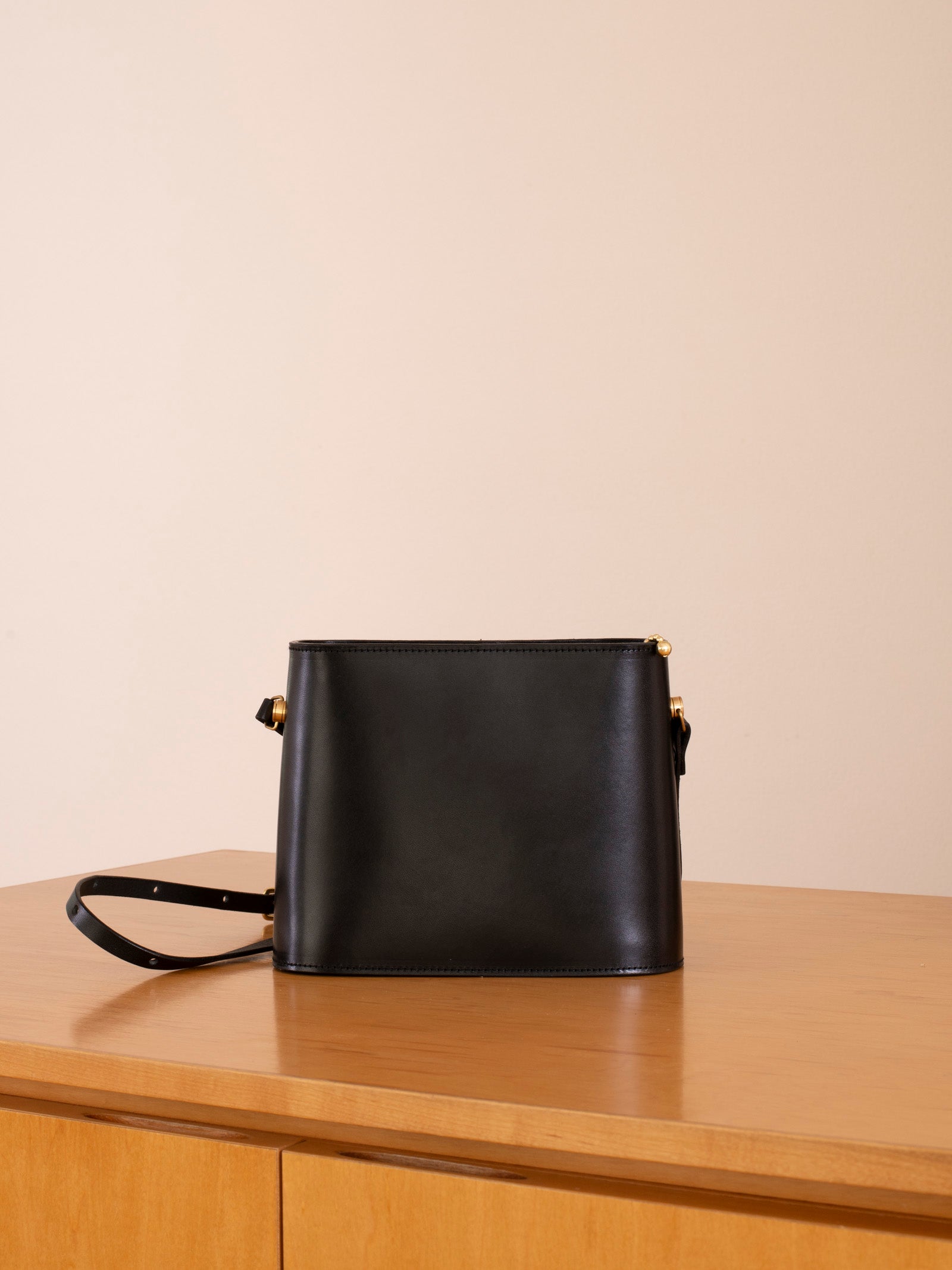 SHOULDER BAG - Black