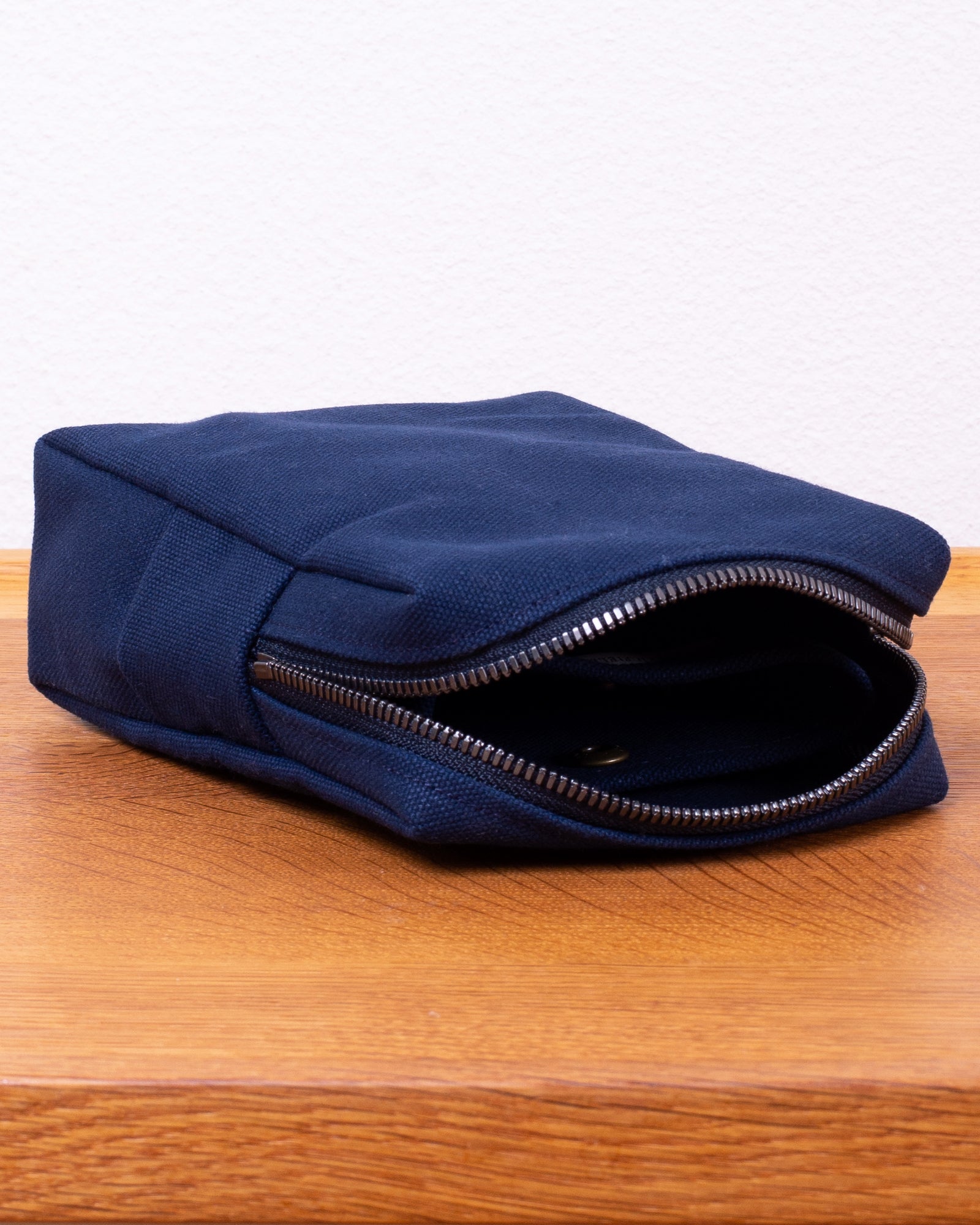 UTILITY POUCH 140 - Navy